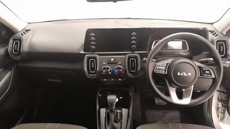 2026-Kia-Sonet-15-LS-Auto_15