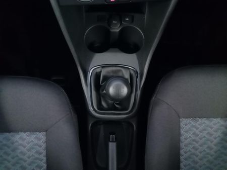 2026-Volkswagen-Polo-Vivo-14_17