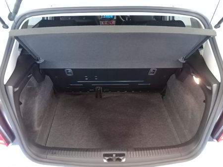 2026-Volkswagen-Polo-Vivo-14_27