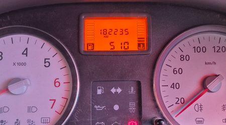2021-Nissan-NP200-16-AC-Safety-Pack_9