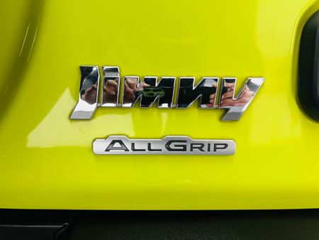 2021-Suzuki-Jimny-15-GLX-Auto_24