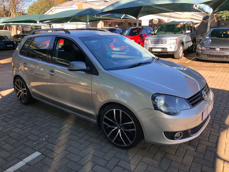 2014-Volkswagen-Polo-Vivo-16-Maxx_0