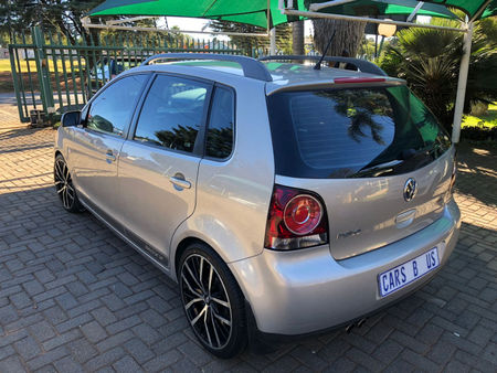 2014-Volkswagen-Polo-Vivo-16-Maxx_4