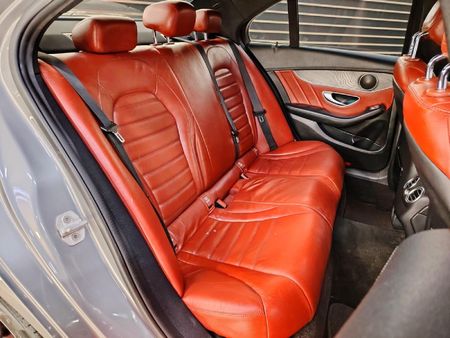2015-Mercedes-Benz-C-Class-C-250-AMG-Line-Auto_26