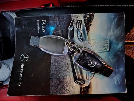 2015-Mercedes-Benz-C-Class-C-250-AMG-Line-Auto_37