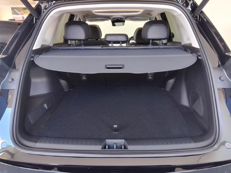 2026-Geely-E5-EM-i-Apex-Phev_12