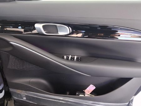 2026-Geely-E5-EM-i-Apex-Phev_22
