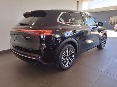 2026-Geely-E5-EM-i-Apex-Phev_7