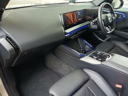 2025-BMW-X3-20d-xDrive-M-Sport_10