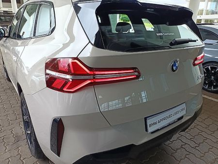 2025-BMW-X3-20d-xDrive-M-Sport_15