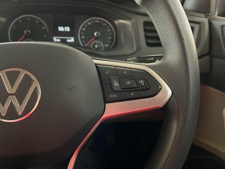 2024-Volkswagen-Polo-16-Classic-Auto_16