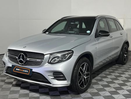 2017-Mercedes-AMG-GLC-43-AMG-4Matic_0