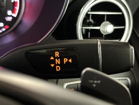 2017-Mercedes-AMG-GLC-43-AMG-4Matic_10