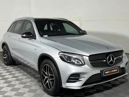 2017-Mercedes-AMG-GLC-43-AMG-4Matic_15