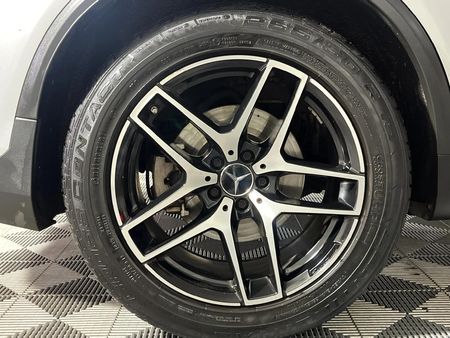 2017-Mercedes-AMG-GLC-43-AMG-4Matic_7