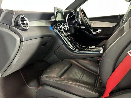 2017-Mercedes-AMG-GLC-43-AMG-4Matic_8