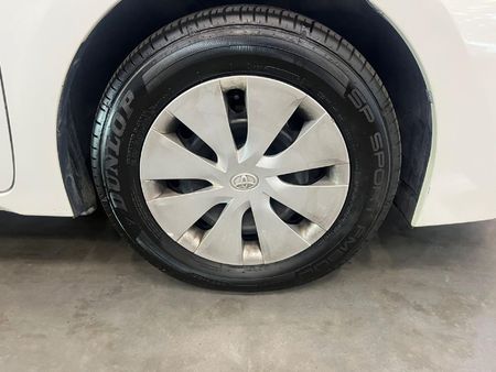 2024-Toyota-Corolla-Quest-18-Plus_8