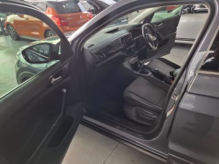 2022-Volkswagen-T-Cross-15-TSI-R-Line-Auto_11