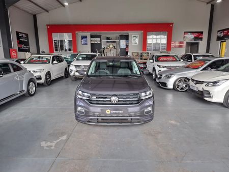 2022-Volkswagen-T-Cross-15-TSI-R-Line-Auto_1
