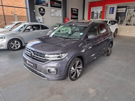 2022-Volkswagen-T-Cross-15-TSI-R-Line-Auto_2