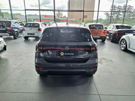 2022-Volkswagen-T-Cross-15-TSI-R-Line-Auto_5