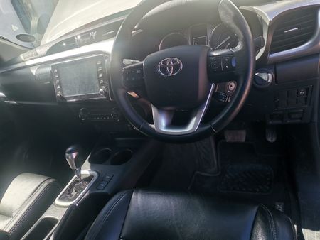 2022-Toyota-Hilux-28-GD-6-Raised-Body-Raider-Auto-Double-Cab-Diese_10