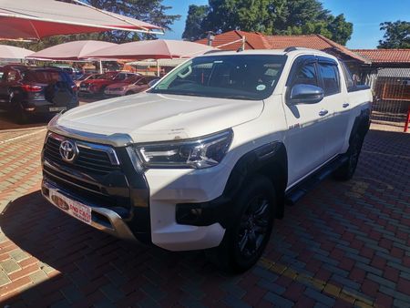 2022-Toyota-Hilux-28-GD-6-Raised-Body-Raider-Auto-Double-Cab-Diese_2