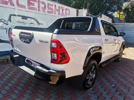 2022-Toyota-Hilux-28-GD-6-Raised-Body-Raider-Auto-Double-Cab-Diese_5