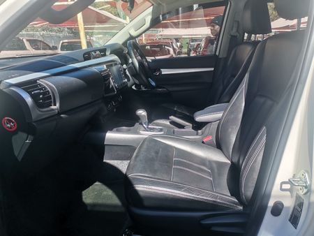 2022-Toyota-Hilux-28-GD-6-Raised-Body-Raider-Auto-Double-Cab-Diese_7