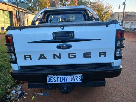 2021-Ford-Ranger-22-TDCi-XLS-Double-Cab_3