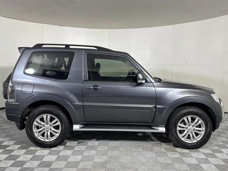 2019-Mitsubishi-Pajero-32-Di-Dc-GLS-SWB-Auto_12
