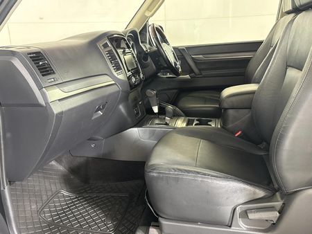 2019-Mitsubishi-Pajero-32-Di-Dc-GLS-SWB-Auto_6