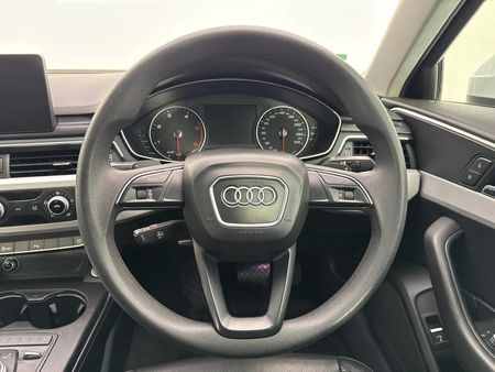 2017-Audi-A4-20-TDI-Auto-40-TDI_10