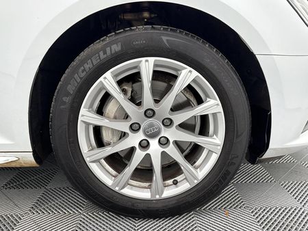 2017-Audi-A4-20-TDI-Auto-40-TDI_4
