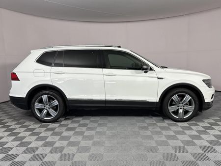 2019-Volkswagen-Tiguan-Allspace-20-TDI-Comfortline-4Motion-Auto_17