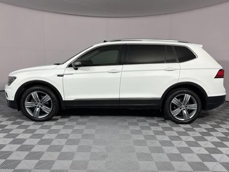 2019-Volkswagen-Tiguan-Allspace-20-TDI-Comfortline-4Motion-Auto_19