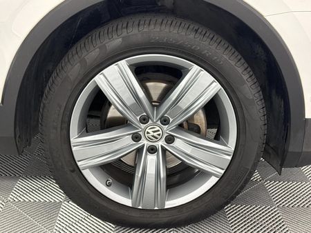 2019-Volkswagen-Tiguan-Allspace-20-TDI-Comfortline-4Motion-Auto_4
