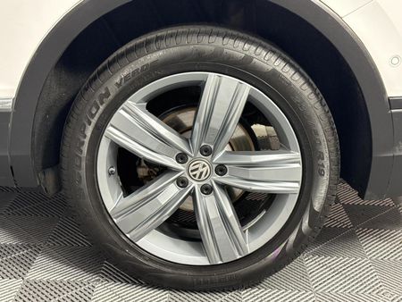 2019-Volkswagen-Tiguan-Allspace-20-TDI-Comfortline-4Motion-Auto_5
