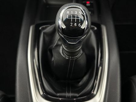 2018-Nissan-X-Trail-16-dCi-Visia-7-seat_10