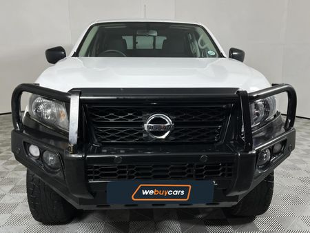 2022-Nissan-Navara-25-DDTi-SE-Plus-4X4-Double-Cab_13