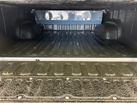 2018-Toyota-Hilux-28-GD-6-Raised-Body-Raider-Auto-Extended-Cab_12