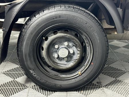 2021-Hyundai-H100-Bakkie-26D_5