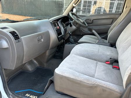 2018-Hyundai-H100-Bakkie-26D_7