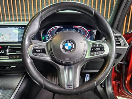 2021-BMW-3-Series-318i-M-Sport_10