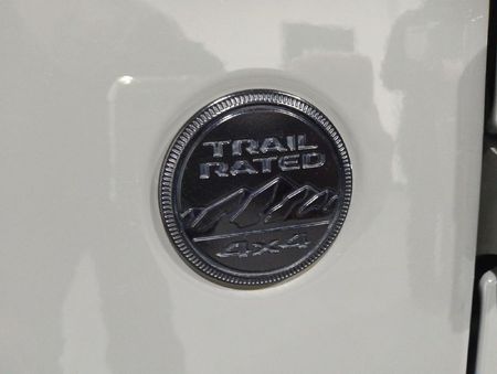 2024-Jeep-Wrangler_8