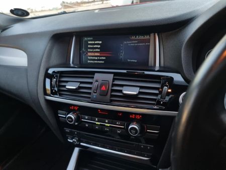 2017-BMW-X4-xDrive30d-M-Sport_11