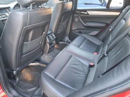 2017-BMW-X4-xDrive30d-M-Sport_16