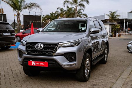2022-Toyota-Fortuner-28-GD-6-Raised-Body-Auto_1