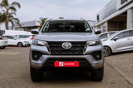 2022-Toyota-Fortuner-28-GD-6-Raised-Body-Auto_2