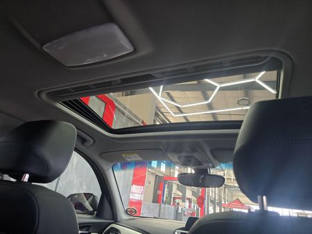 2017-BMW-1-Series-118i-5-dr-Auto_12